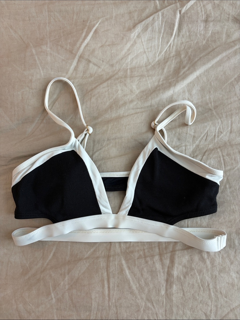 l*space Black and White V-Neck Bikini Top